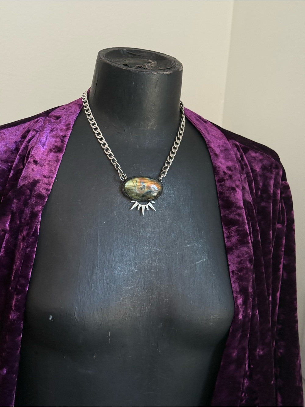 Labradorite crystal Pendant Necklace witchy boho gothic style jewelry for fall
